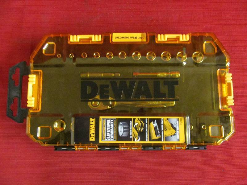 lot 19 image: Dewalt Socket set