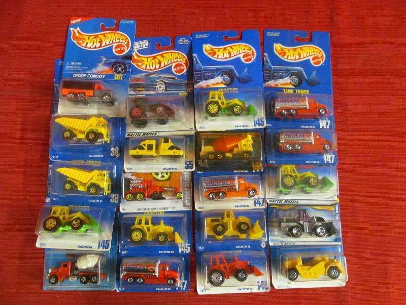 lot 54 image: Hot Wheels