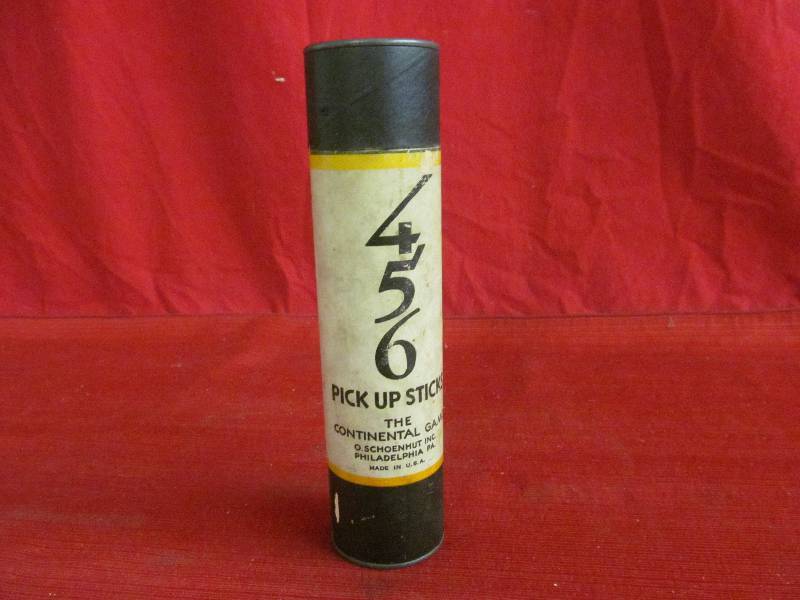 lot 82 image: game