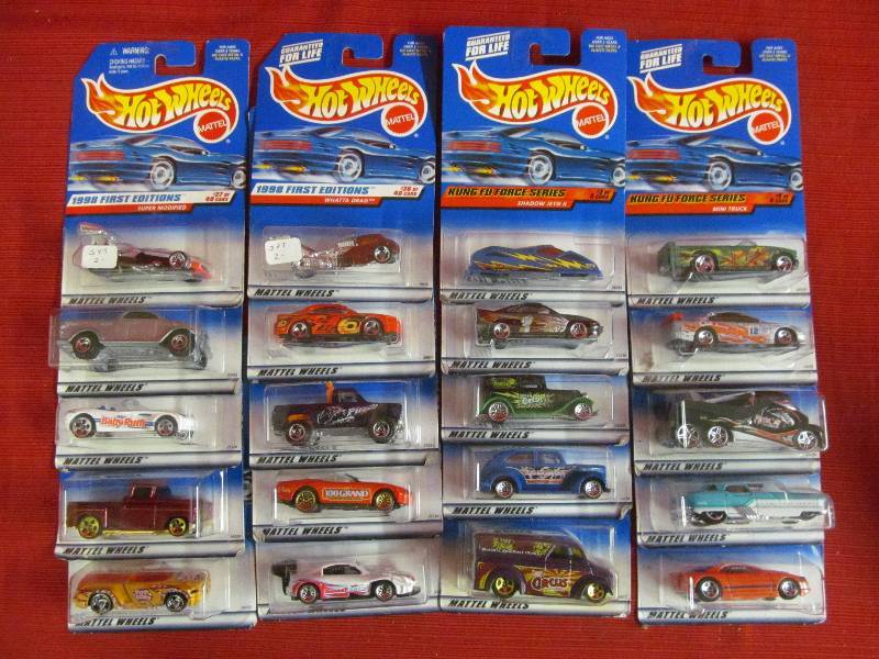 lot 128 image: collectible Hotwheel