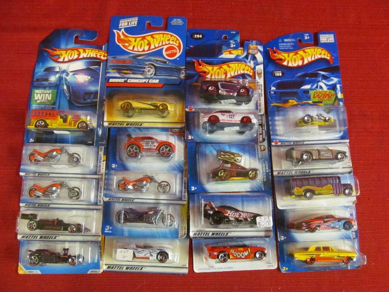 lot 138 image: collectible Hotwheel