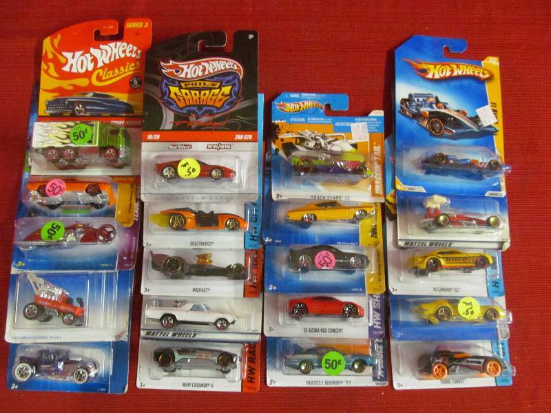 lot 141 image: collectible Hotwheel