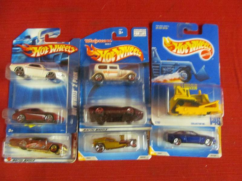 lot 142 image: collectible Hotwheel