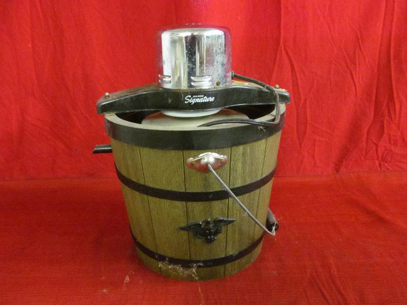 lot 159 image: ice cream maker