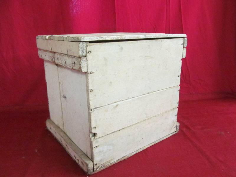 lot 164 image: antique crate