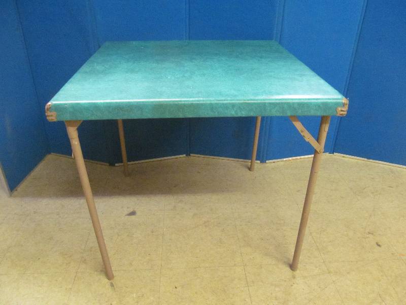 lot 182 image: furniture