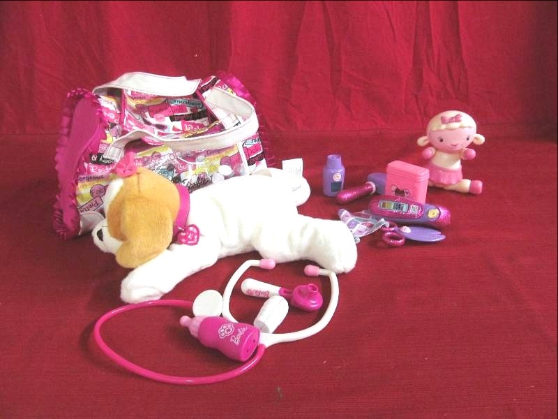 lot 189 image: Barbie