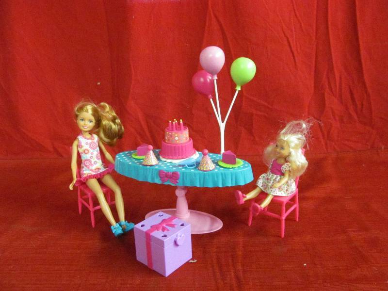 lot 191 image: Barbie