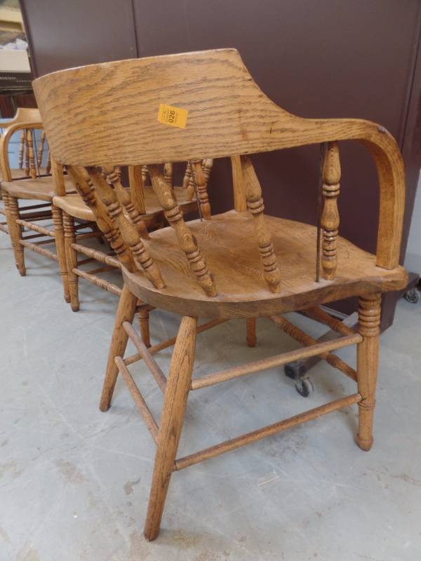 lot 723 image: SOLID OAK CHAIRS