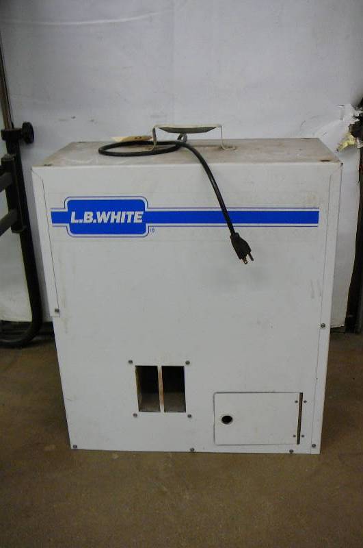 lot 14 image: L.B. White Heater