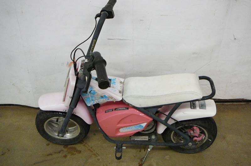 lot 22 image: Electric Bike