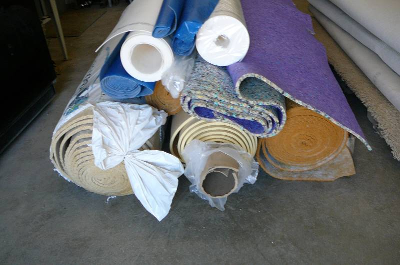 lot 38 image: Lot of Carpet Pad