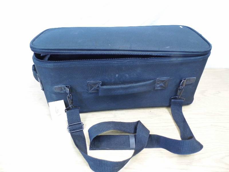 lot 6 image: Ryot Case