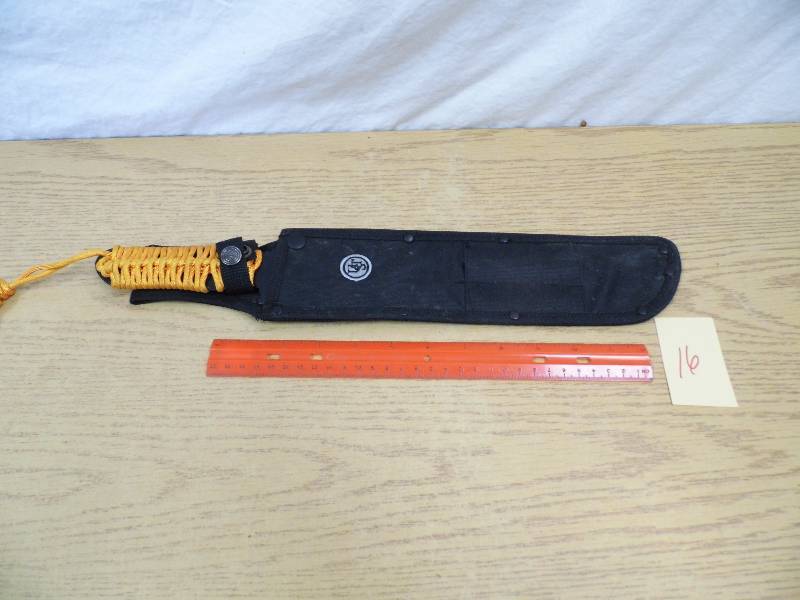 lot 16 image: UST Knife