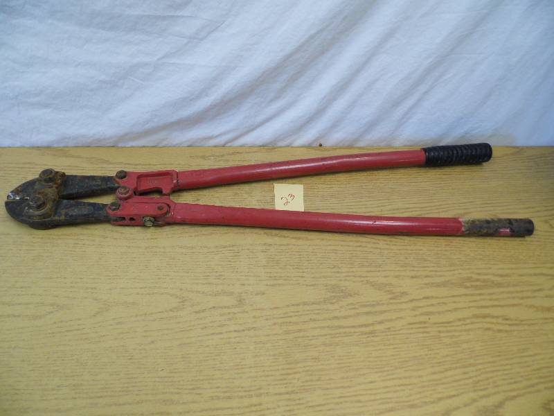lot 23 image: Bolt Cutters