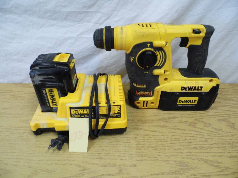 lot 72 image: DeWalt SDS Hammer Drill