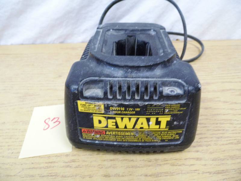 lot 83 image: DeWalt Battery Charger