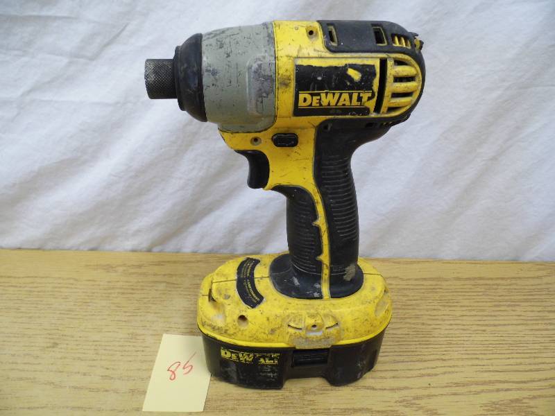lot 85 image: DeWalt Impact Driver