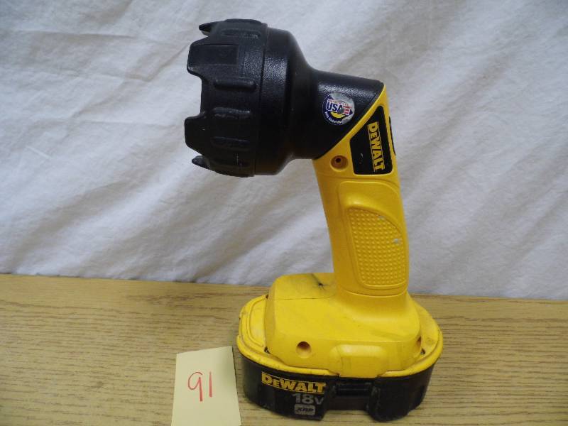 lot 91 image: DeWalt Cordless Flashlight
