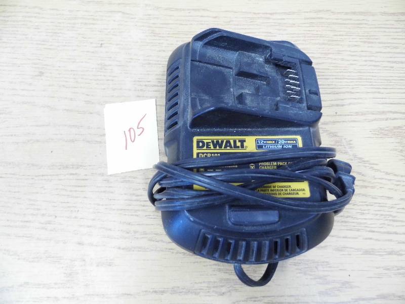 lot 105 image: DeWalt Charger