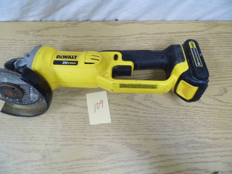 lot 109 image: DeWalt Grinder