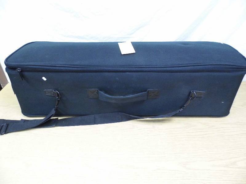 lot 127 image: Ryot Bag