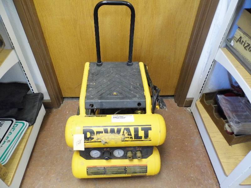 lot 128 image: DeWalt Air Compressor