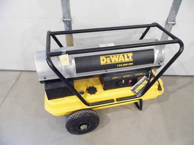 lot 129 image: DeWalt Kerosene Heater