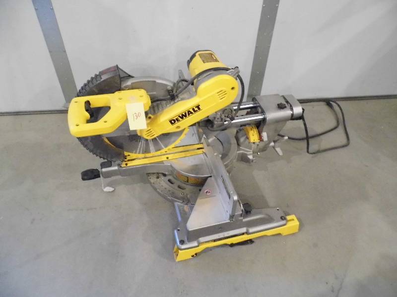 lot 130 image: DeWalt 12 Compound Miter Saw