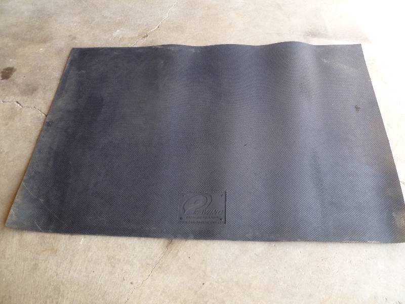 lot 39 image: Horse Stall Mat