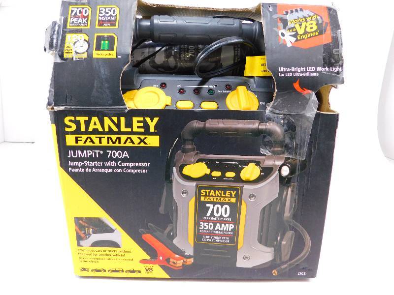 lot 17 image: Stanley J7CS 350 Amp Battery Jump Starter with Compressor Tested Works