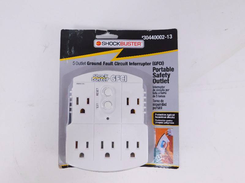 lot 21 image: GFCI 5 Outlet Adapter