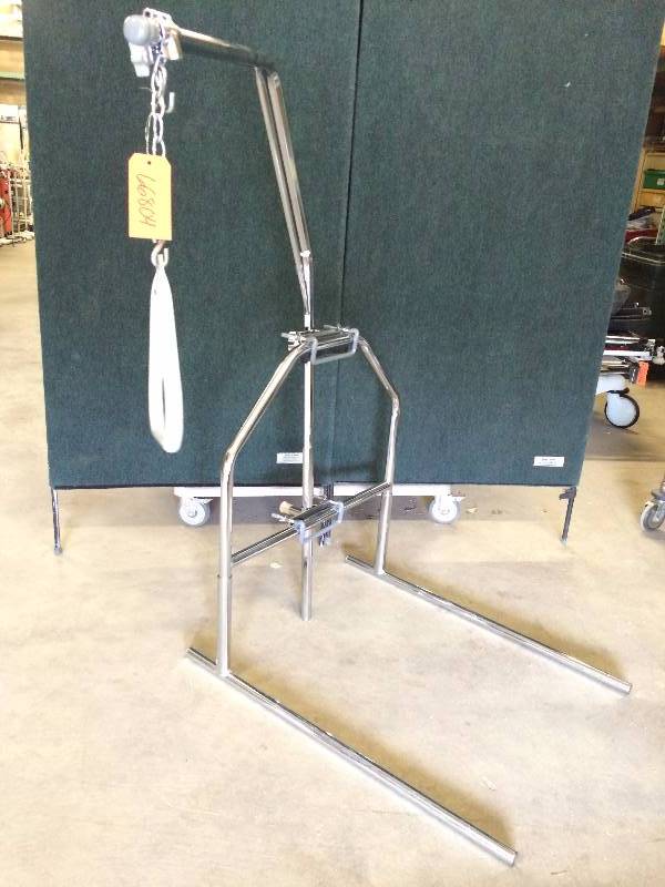 lot 67 image: Invacare Steel Trapeze Bar And Handle Helps Patients Move In Bed ETC