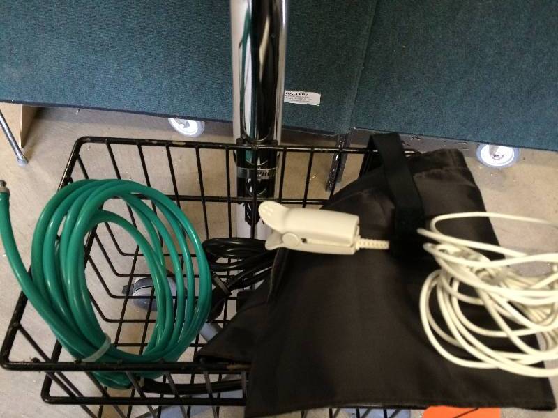 lot 77 image: WOW Retails Used $400 Portable Mobile Vital Signs Patient Monitor 3,4 Series - Datascope Accutorr 3SAT - Dual Voltage Heart Rate System On Rolling Cart With Basket & Cuffs Etc...- Excellent Working Condition