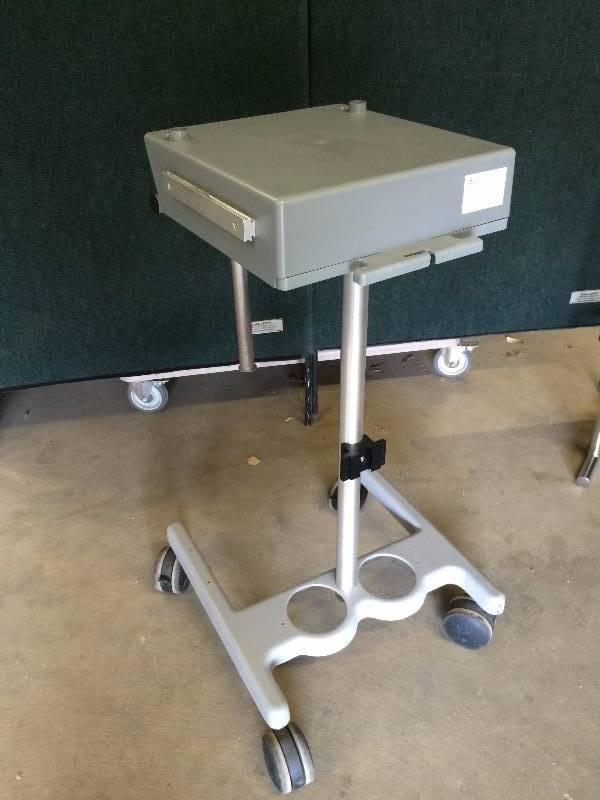 lot 78 image: Mobile Laptop Cart With Drawer