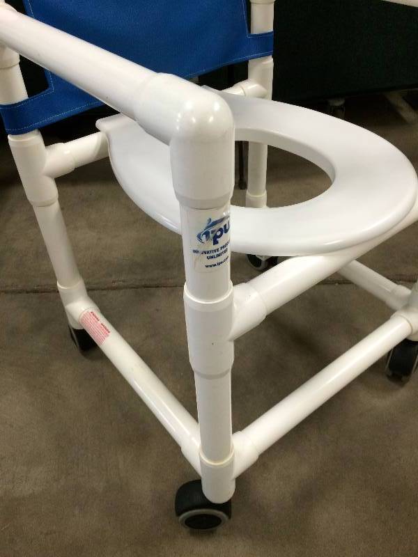 lot 18 image: Innovative Products Unlimited Shower Commode Chair SCC9150 With Push Bar - Excellent Condition