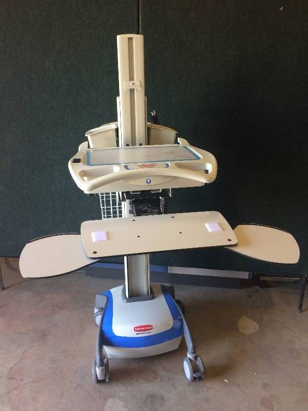 lot 68 image: WOWOW Retails NEW $4000 This is the Ergotron of Your FANTASIES Powered Light Up Rubbermaid Adjustible Sit Or Stand Computer Laptop Cart - Comes With Everything You See Super Condition