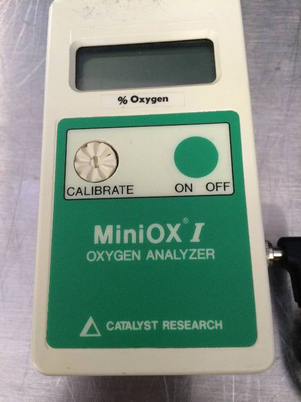 lot 11 image: MiniOX Oxygen Analyzer 473030 Provides Continuous Analyzing  Spot Checking Oxygen for Ventilation Incubators, Emergency Transports, Oxygen Tents, Concentrators, Various Other Respiratory Therapy Uses
