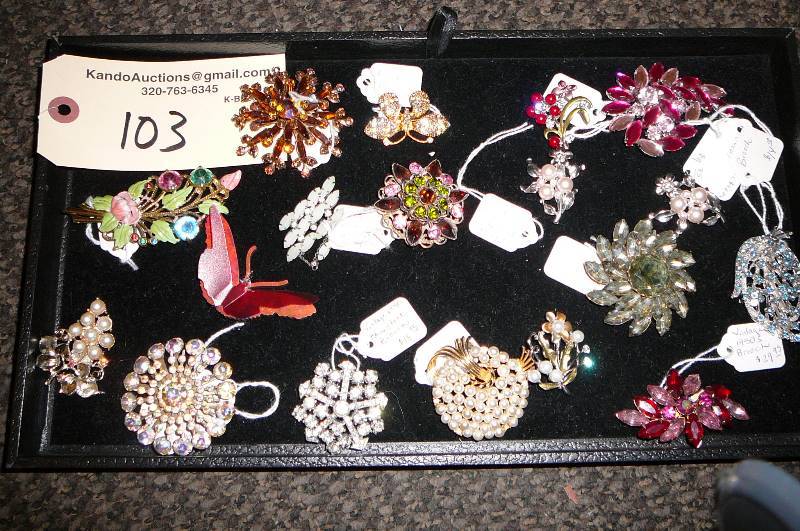 Lot of Vintage Jewelry
