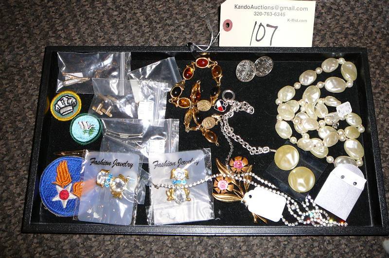 Lot of Vintage Jewelry