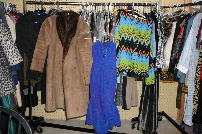 Lot of Vintage Clothing & Adjustable Metal Display Clothes Rack