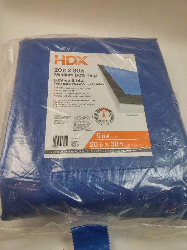 lot 806 image: HDX 20 Ft. X 30 FT Blue Medium Duty Plastic General Purpose Tarp Water Resistant UNUSED