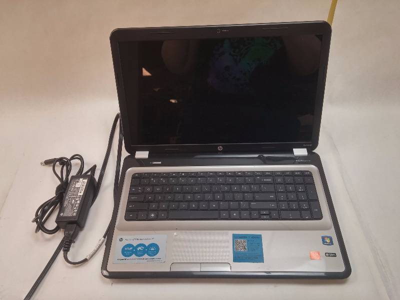 lot 820 image: HP Pavilion g7-1365dx 17.3 Laptop Computer GOOD WORKING CONDITION