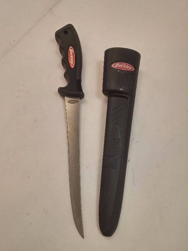 lot 836 image: Berkley 7 Fillet Knife