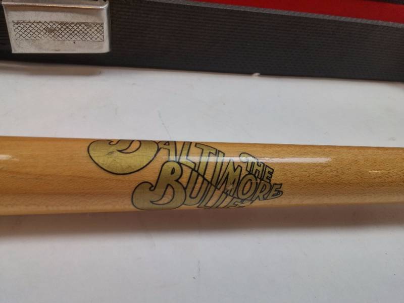 lot 849 image: The Baltimore Bullet Pool Cue GOOD CONDITION