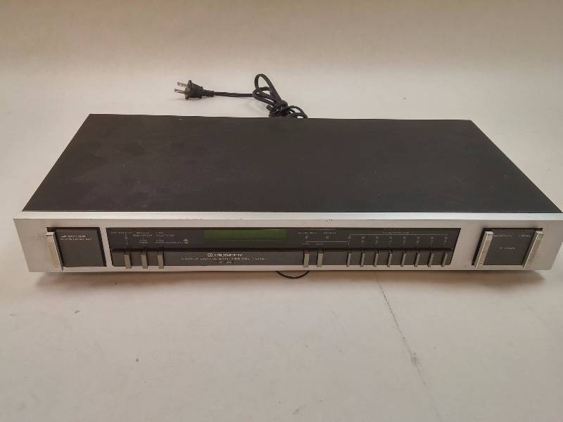lot 866 image: VINTAGE Pioneer TX-940 FM  AM Digital Tuner GOOD WORKING CONDITION