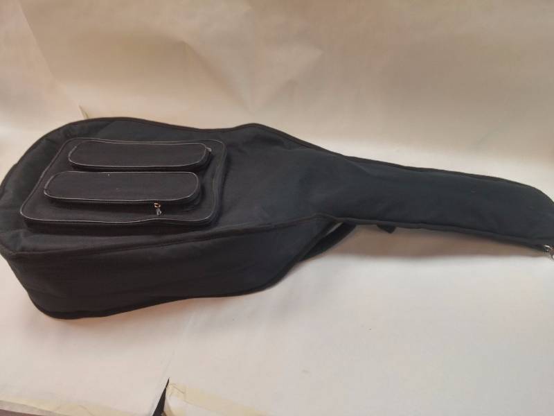lot 876 image: Yamaha G-90A Classical Acoustic Guitar GOOD WORKING CONDITION