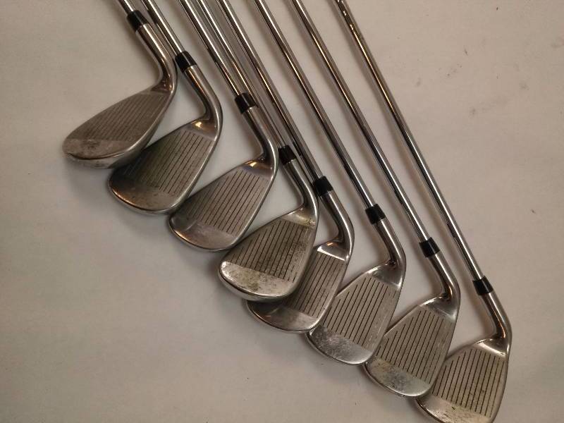 lot 631 image: Lot of 8 Calloway Irons XSeries N415