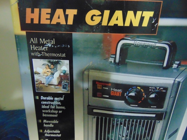 lot 60 image: Honeywell Heat Giant Electric Heater