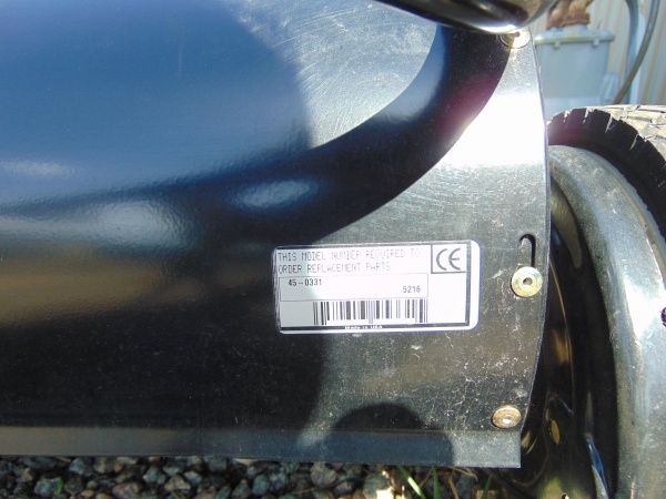 lot 87 image: 4 Agrifab Lawn Sweeper